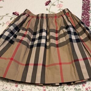 Burberry A-Line Skirt in Tan, Black, and Red